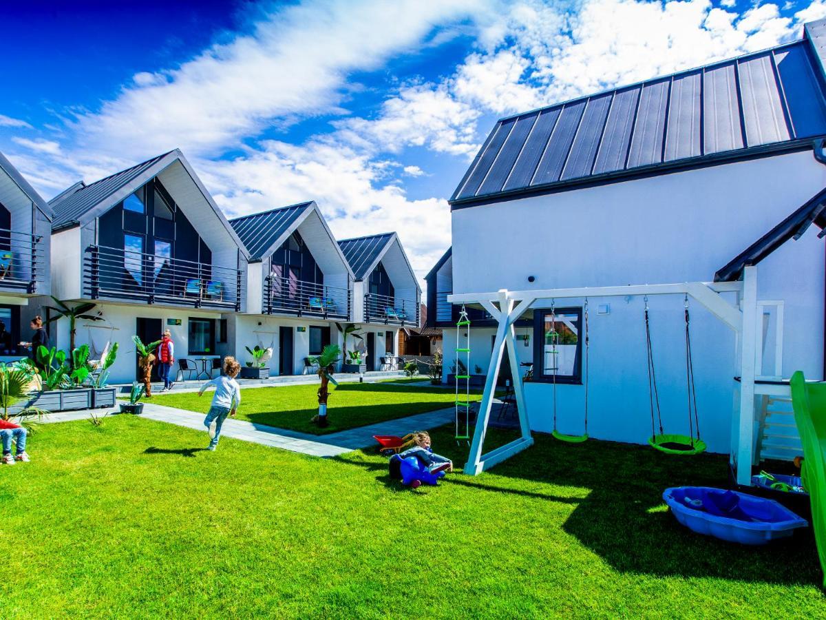 Temple Luxury Resort Rewal Kültér fotó