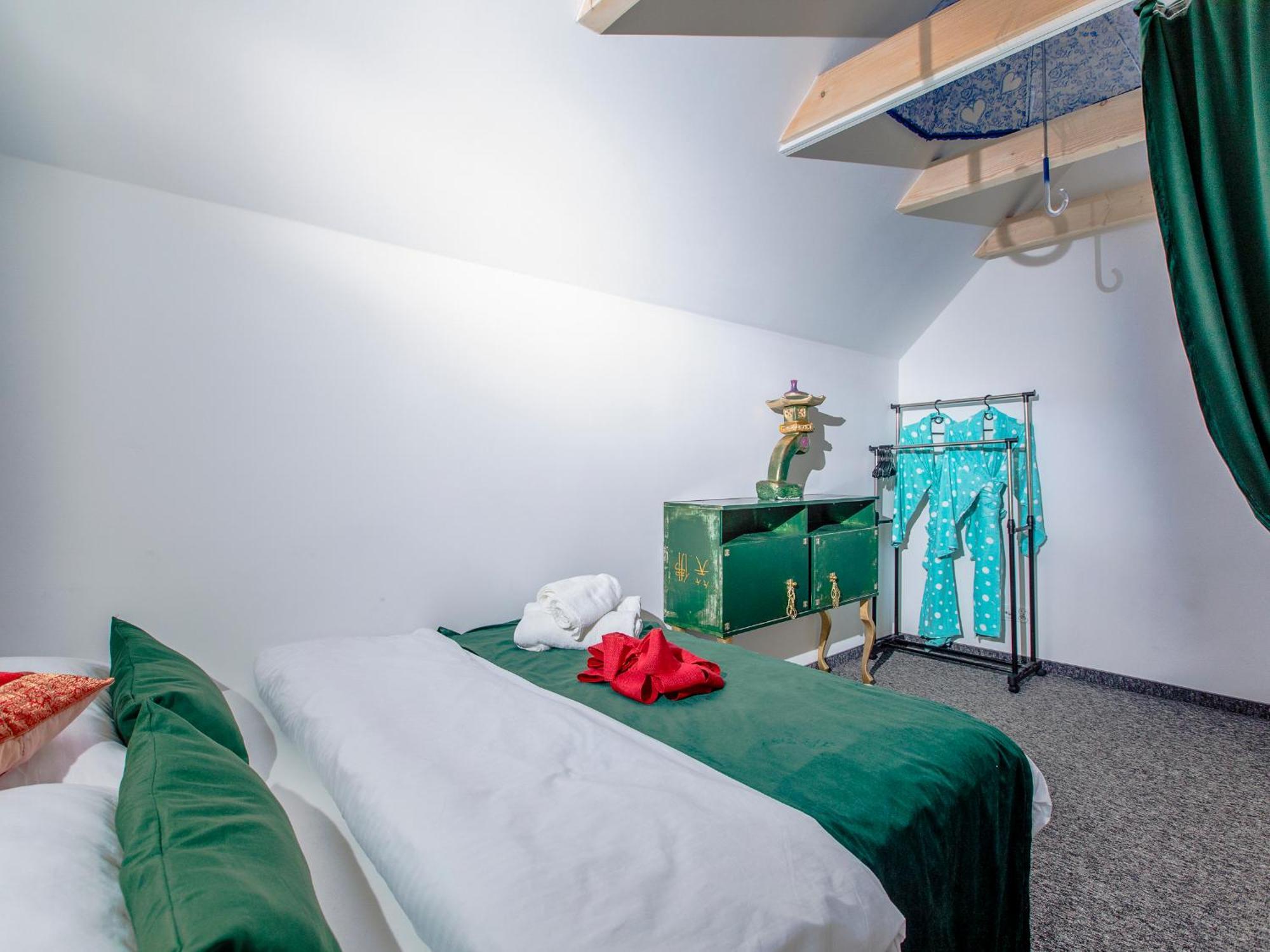 Temple Luxury Resort Rewal Szoba fotó